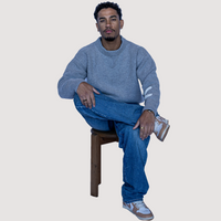 Pull Gris en Laine Mérinos – Logo Jacquard Blanc Tiger Couture