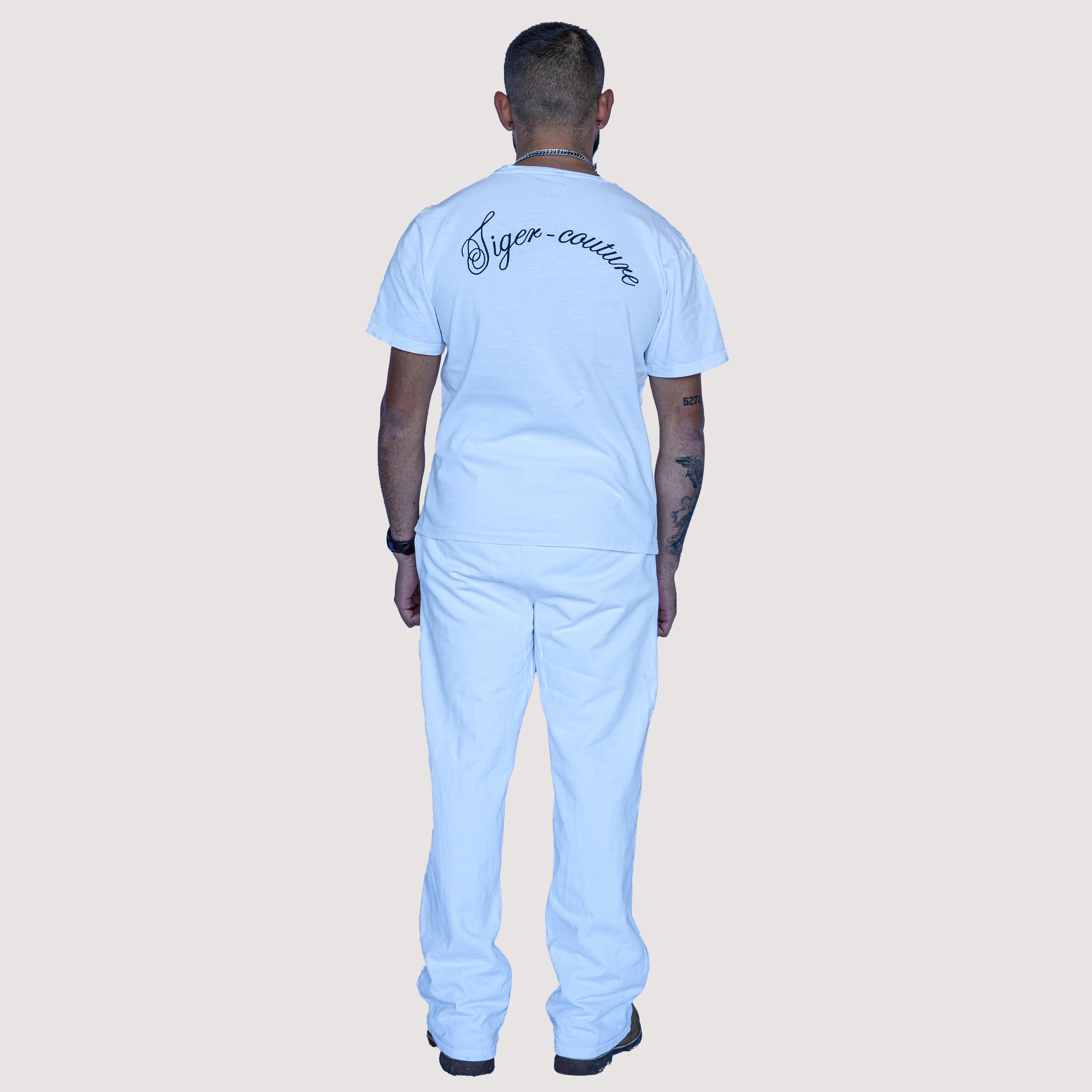 Jogging Premium Blanc cassé – Coupe Droite Tiger Couture